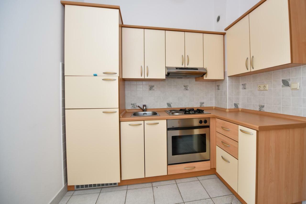 Milka Appartements Стара Новаля Екстер'єр фото